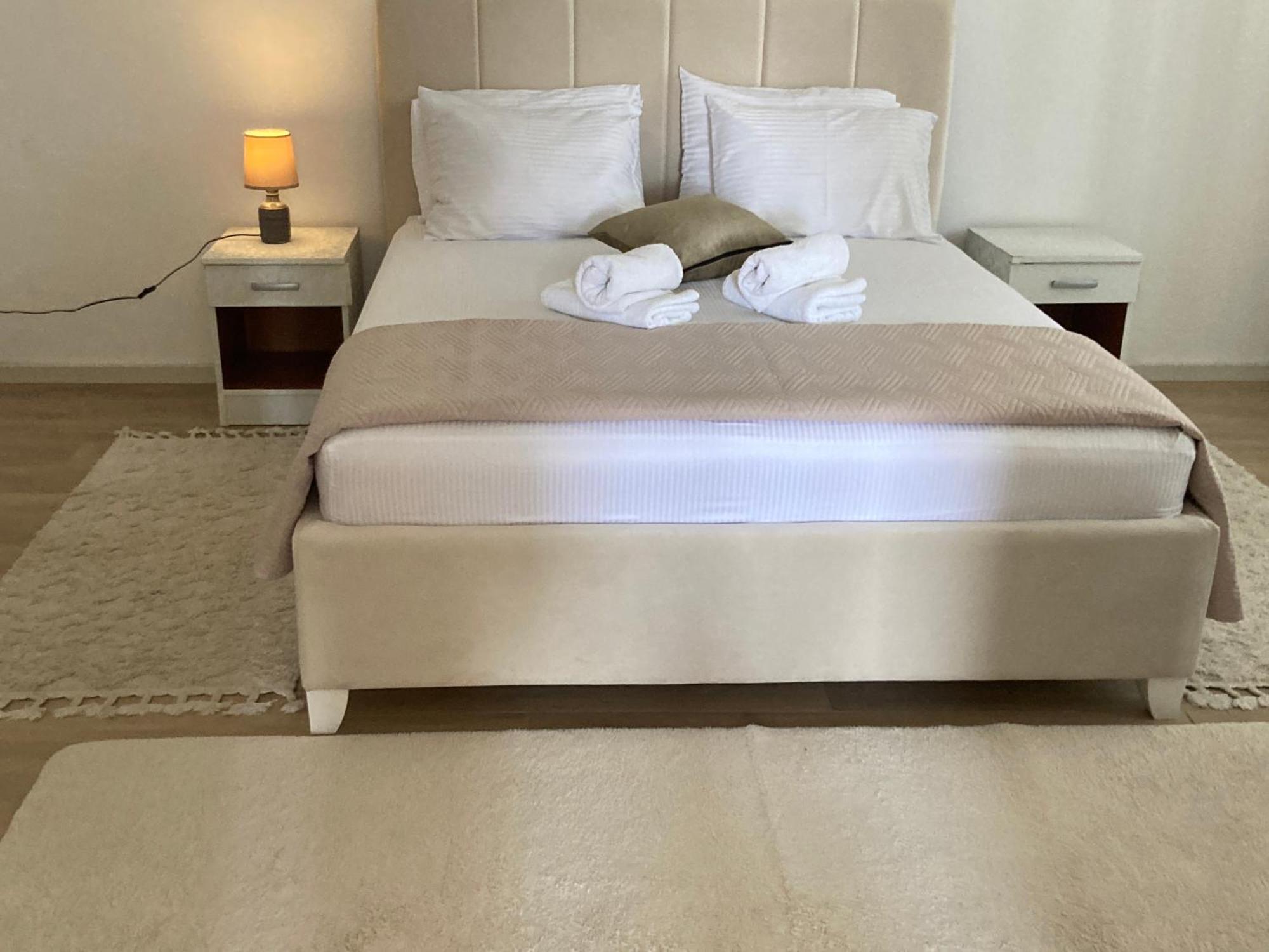 Plaza Stari Grad Pjena Od Mora Apartament Budva